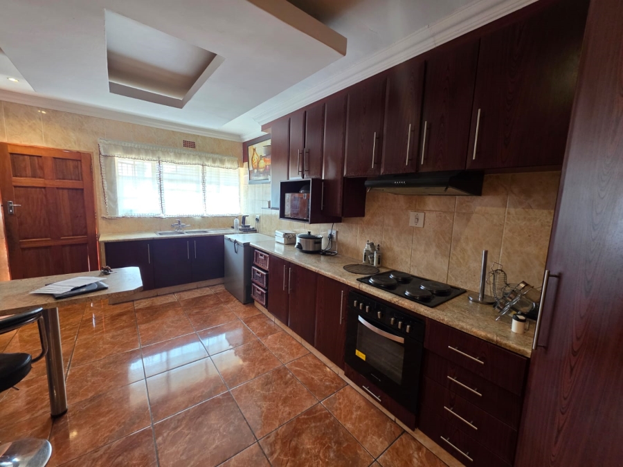 3 Bedroom Property for Sale in Vaalpark Free State